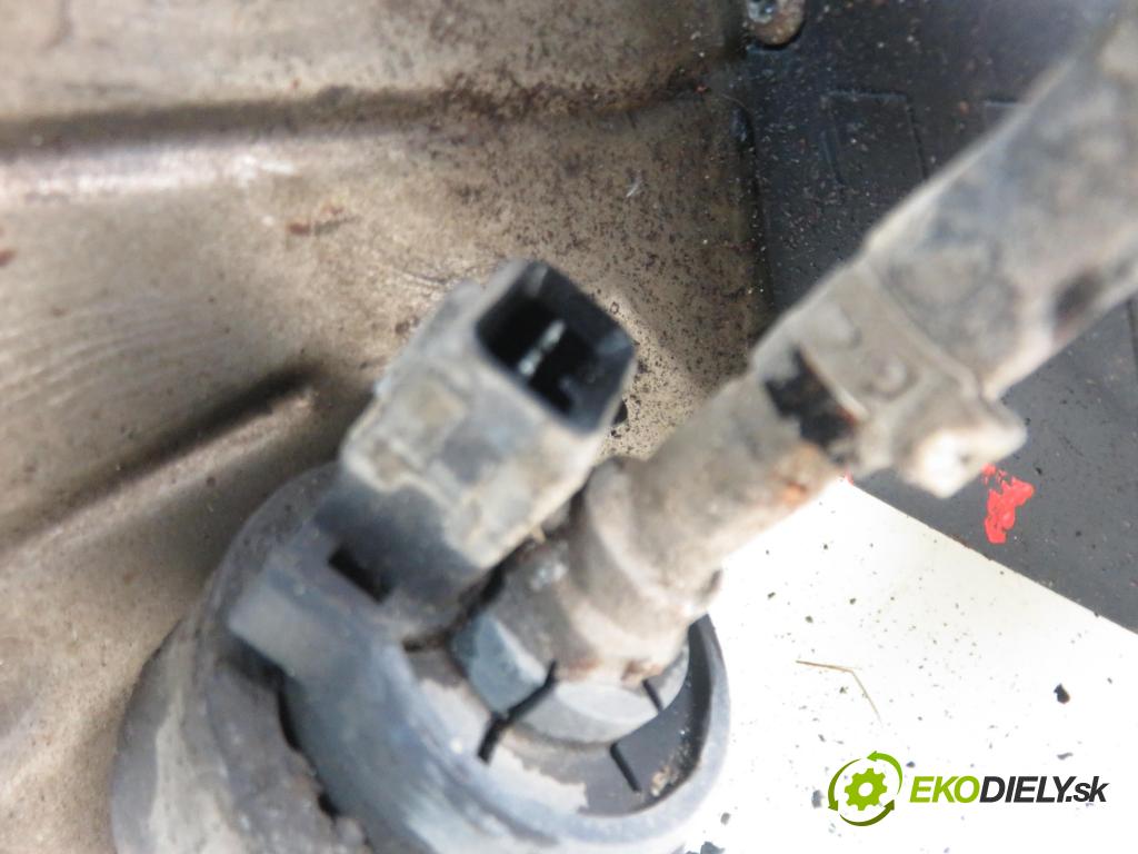 MERCEDES-BENZ VITO / MIXTO Skrzynia (W639) FURGON 2004 110,00 115 CDI 150 - OM 646.982 2148,00 Webasto 252196 (Webasto ohřívače)