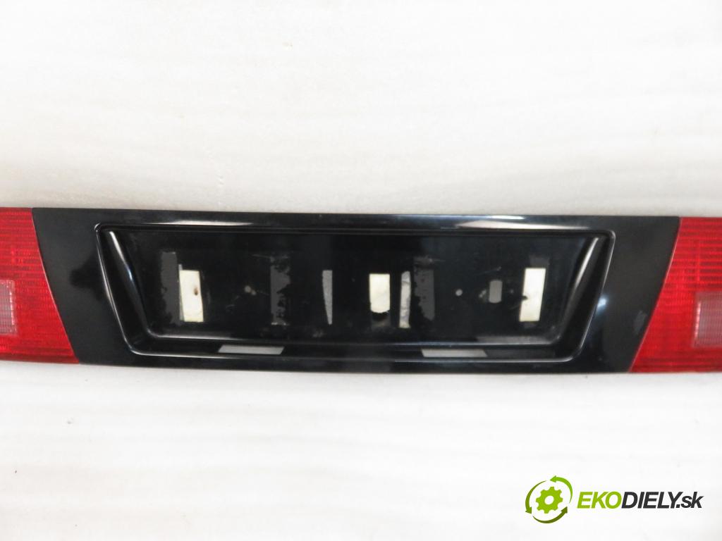 SEAT ALHAMBRA (7V8, 7V9) MINIVAN 2001 85,00 1.9 TDI PD 115 - AUY 1896,00 zadní část - čelo dveří kufr 7M7945111 ; 7M3945111A ; 7M3945112A