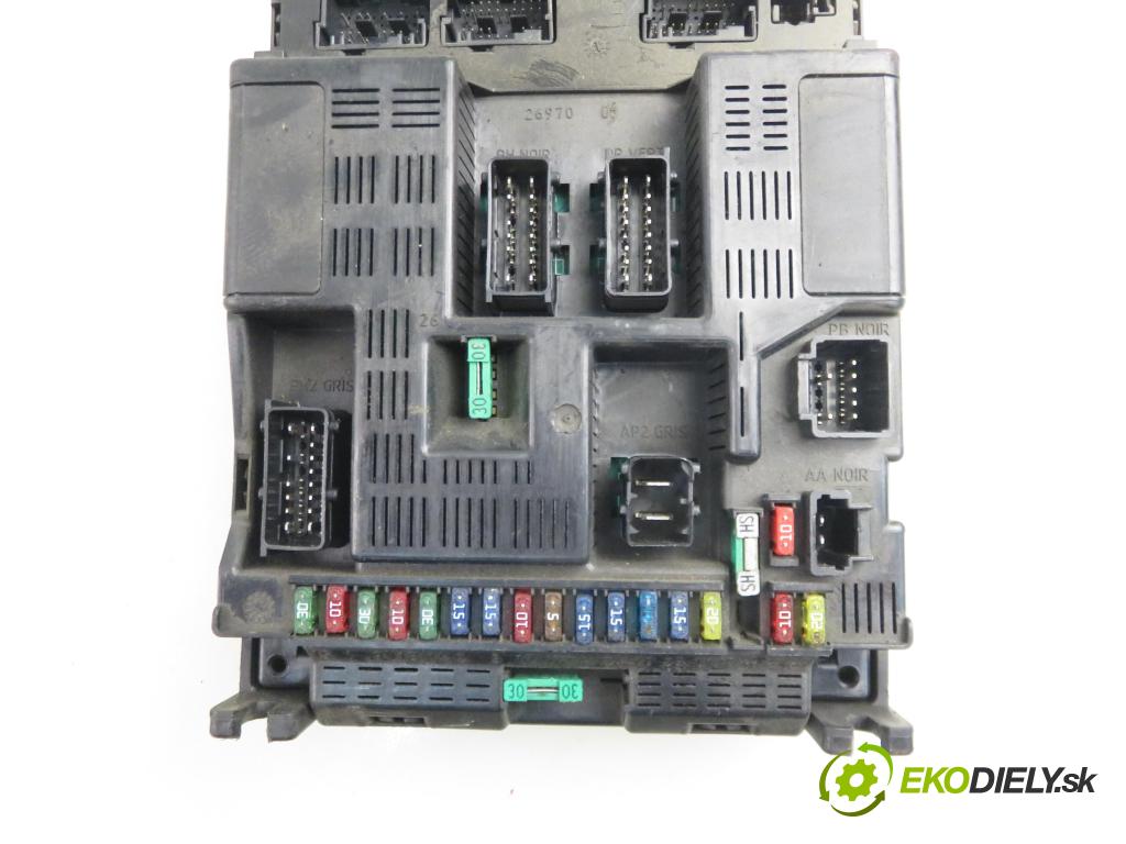 PEUGEOT 307 (3A/C) HB 2002 81,00 1.6 - NFU (TU5JP4) 1587,00 MODUL BSI 9636760580F ; 9644098380