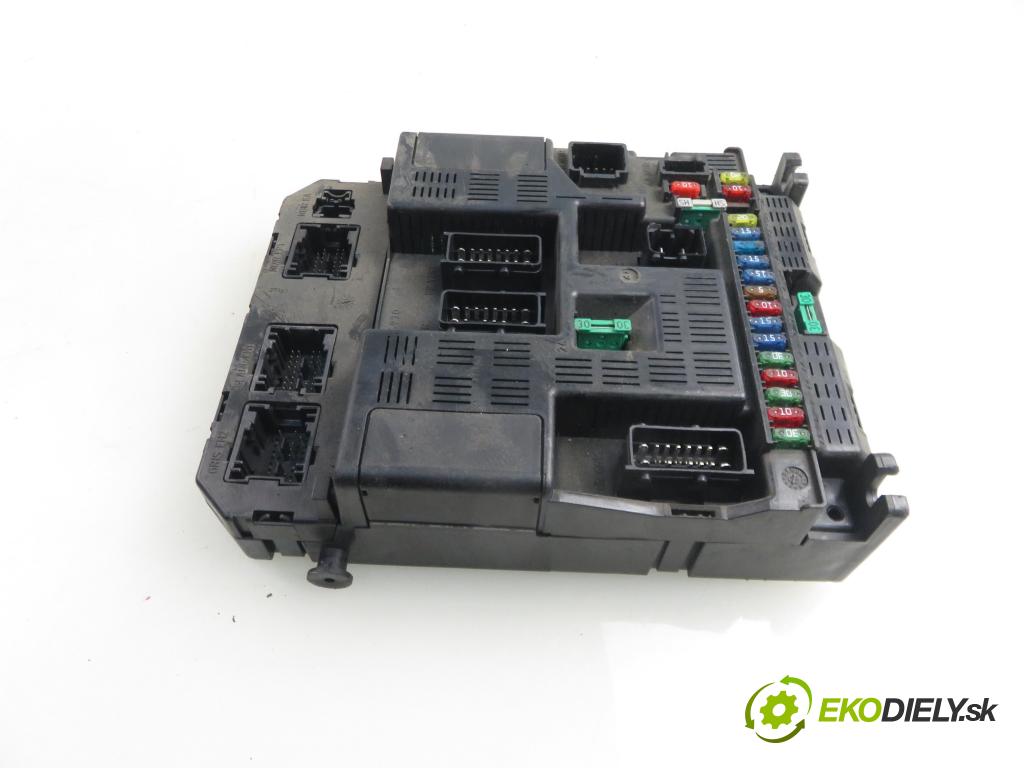 PEUGEOT 307 (3A/C) HB 2002 81,00 1.6 - NFU (TU5JP4) 1587,00 MODUL BSI 9636760580F ; 9644098380