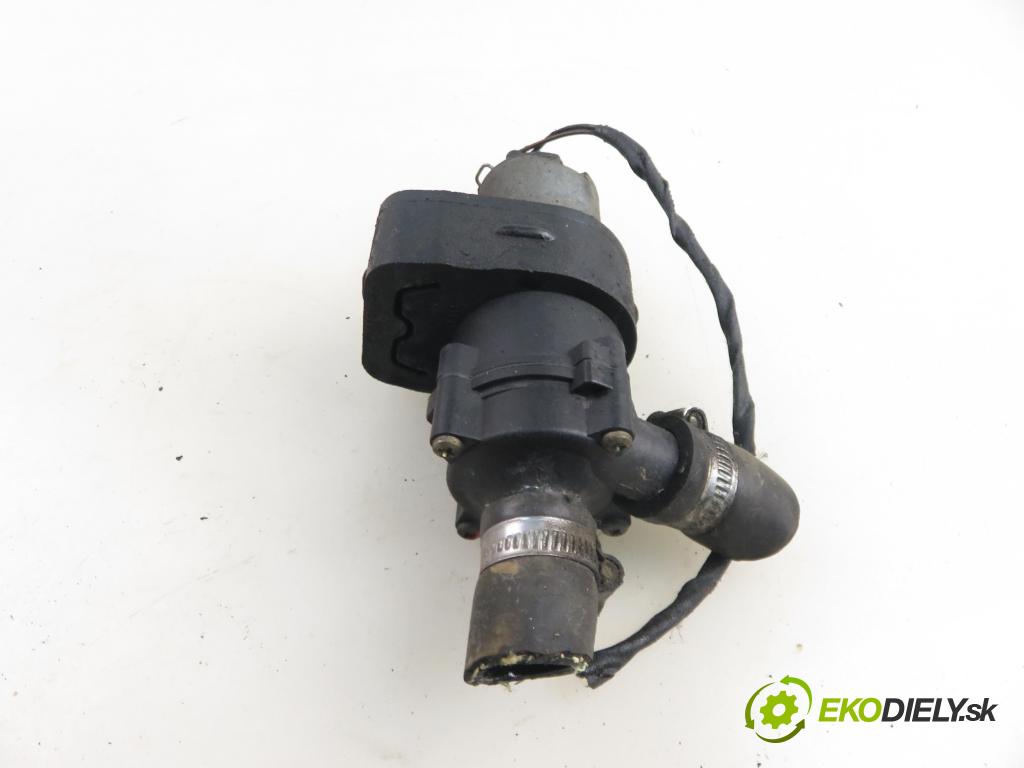 MERCEDES-BENZ VITO / MIXTO Skrzynia (W639) FURGON 2004 110,00 115 CDI 150 - OM 646.982 2148,00 pumpa vody elektrická 0392020044