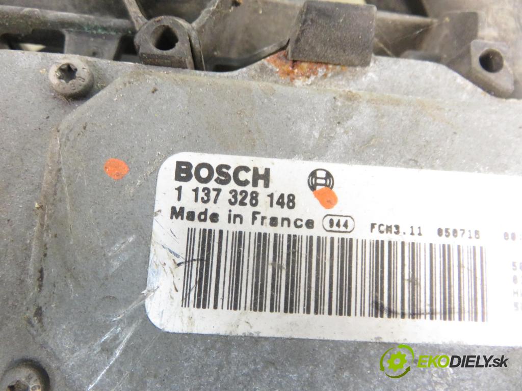 FORD FOCUS II (DA_, HCP) HB 2005 107,00 2.0 Flex 145 - SYDA 1999,00 ventilátor chladič PODNEBÍ / VODA 3M5H8C607RE ; 1137328148