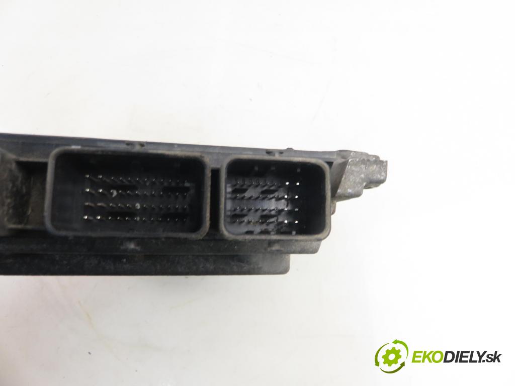 FORD TRANSIT Furgon (FA_ _) FURGON 2011 85,00 2.2 TDCi - SRFA 2198,00 Riadiaca jednotka Motor AC1112A650BC