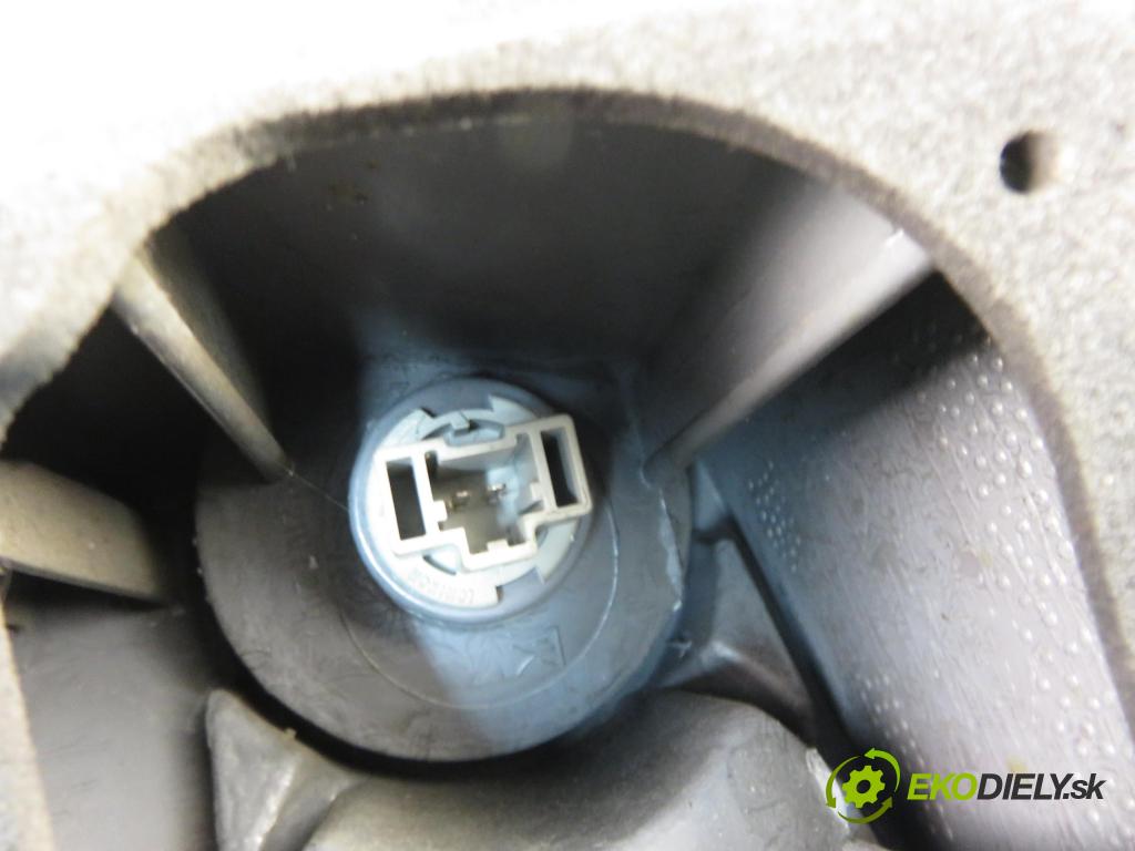 HONDA JAZZ II (GD_, GE3, GE2) HB 2005 57,00 1.2 i-DSI (GD5, GE2) - L12A1 1243,00 světlo levé zadní