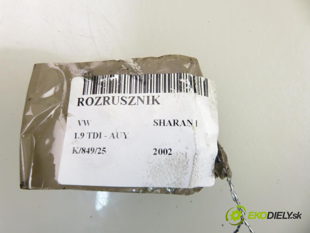 VW SHARAN (7M8, 7M9, 7M6) MINIVAN 2002 85,00 1.9 TDI PD 115 - AUY 1896,00 Štartér 09A911023B (Štartér)