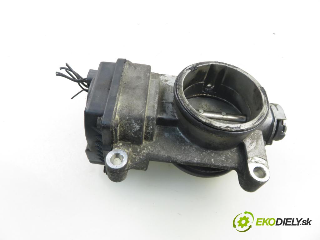 RENAULT LAGUNA II Grandtour (KG0/1_) KOMBI 2001 0,00 1.8 16V (KG0J) - F4P 774 1783,00 Škrtiaca klapka 8200063652 ; 8200123061 ; 408239822001 (Škrtiaca klapka)