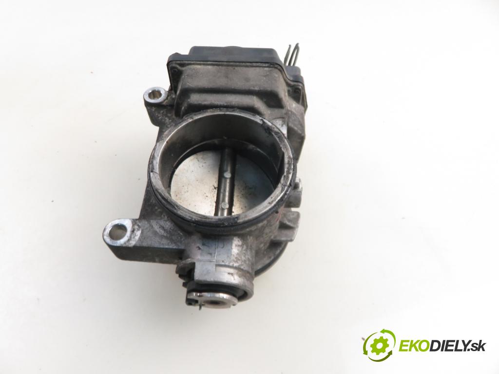 RENAULT LAGUNA II Grandtour (KG0/1_) KOMBI 2001 0,00 1.8 16V (KG0J) - F4P 774 1783,00 Škrtiaca klapka 8200063652 ; 8200123061 ; 408239822001 (Škrtiaca klapka)