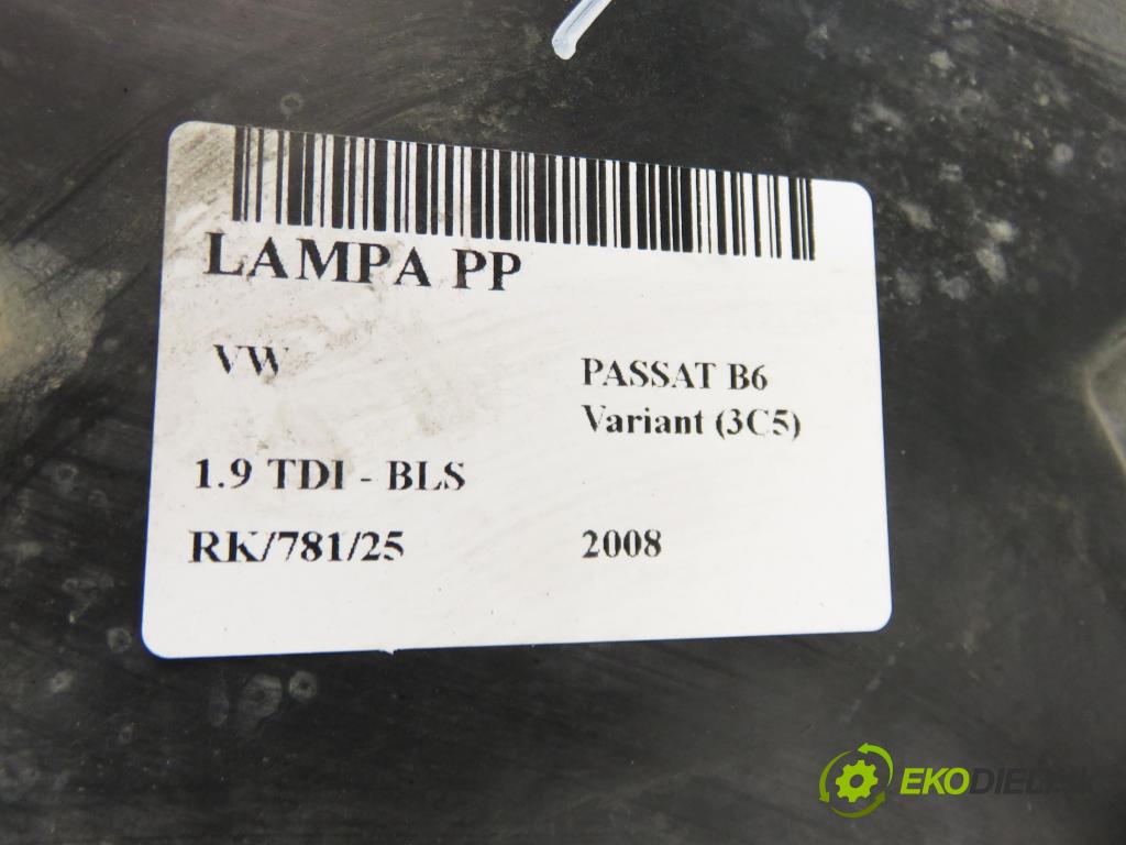 VW PASSAT B6 Variant (3C5) KOMBI 2008 77,00 1.9 TDI - BLS 1896,00 Svetlo PP 3C0941006AB