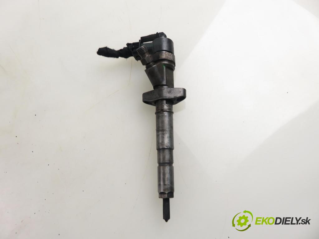 RENAULT ESPACE III (JE0_) MINIVAN 2001 0,00 2.2 dCi (JE0K) - G9T 710 2188,00 vstrekovač 0445110038 ; 8200010074 (Vstrekovač paliva)