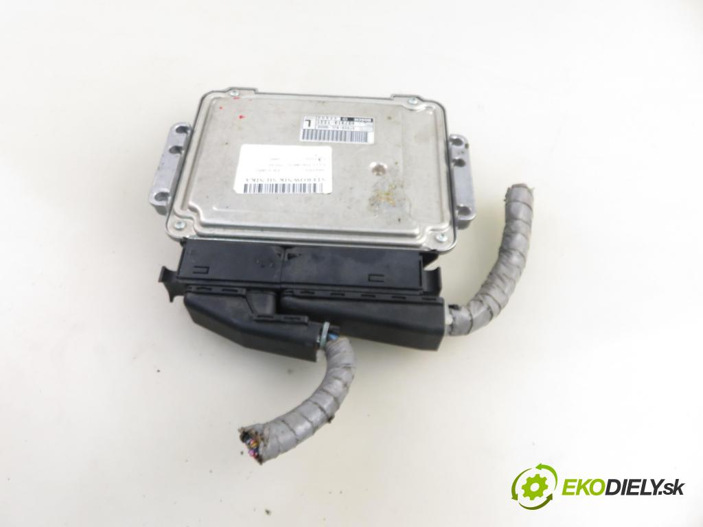 HONDA FR-V (BE) MINIVAN 2005 103,00 2.2 i CTDi 140 - N22A1 2204,00 řídící jednotka motora 0281012250