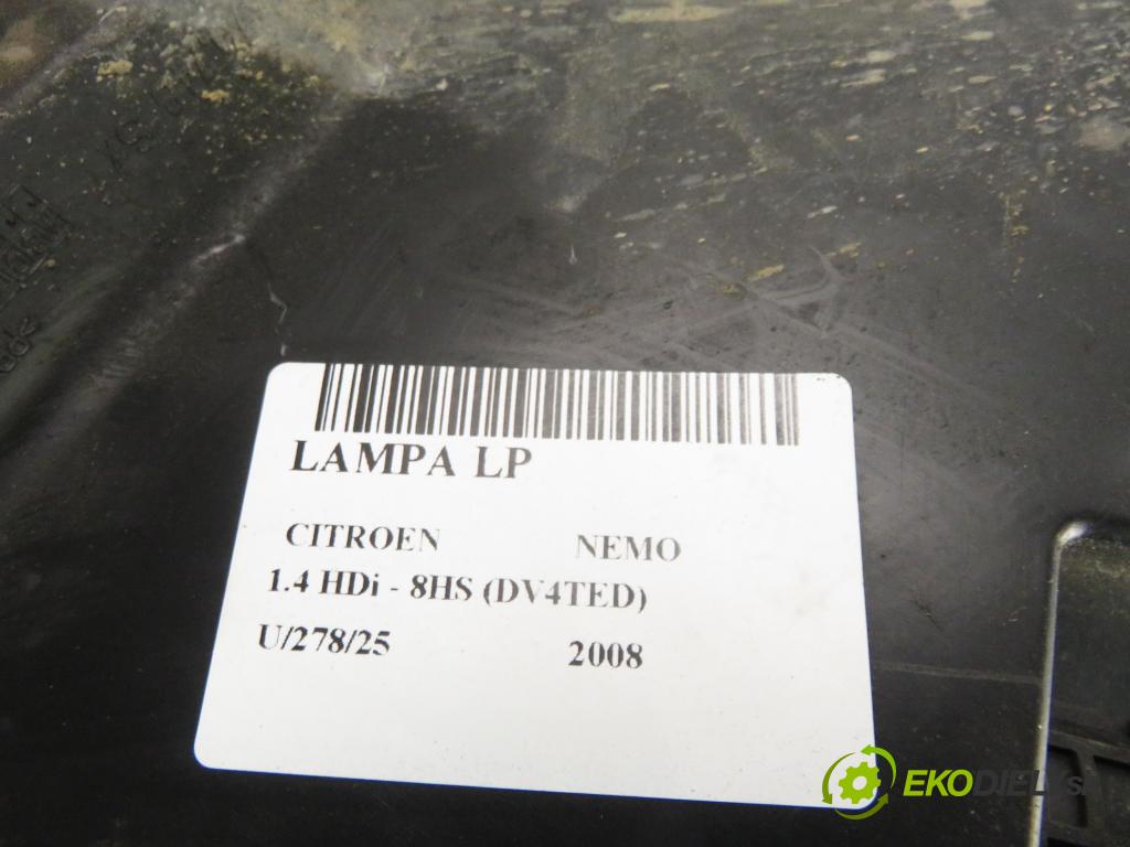 CITROEN NEMO Skrzynia (AA_) FURGON 2008 50,00 1.4 HDi - 8HS (DV4TED) 1398,00 Svetlo LP 45570383 ; 45570999