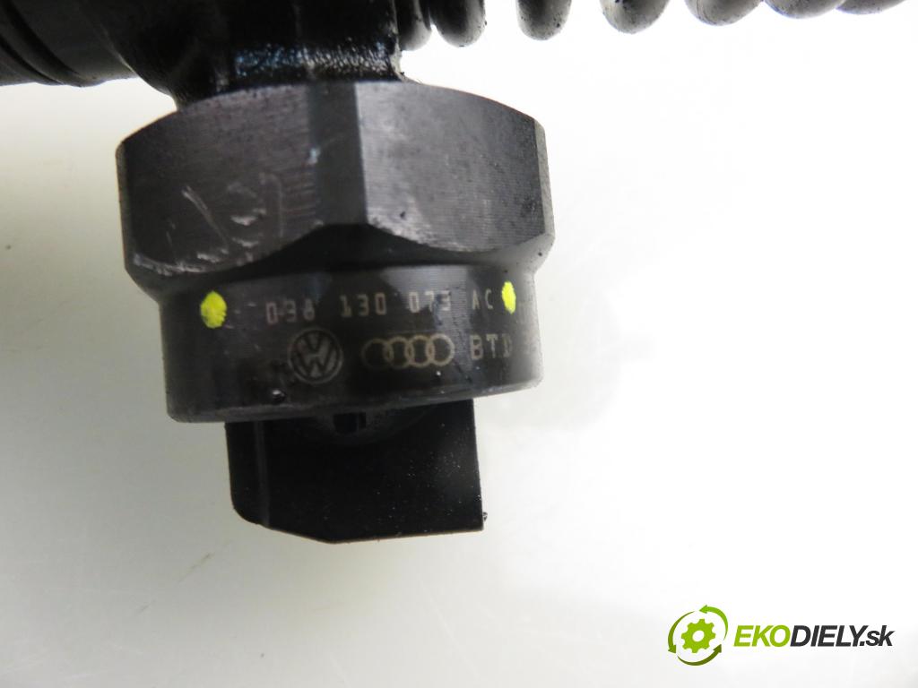 SEAT ALHAMBRA (7V8, 7V9) MINIVAN 2001 85,00 1.9 TDI PD 115 - AUY 1896,00 vstříkovač 038130073AC ; 0414720029 (Vstřikovač paliva)