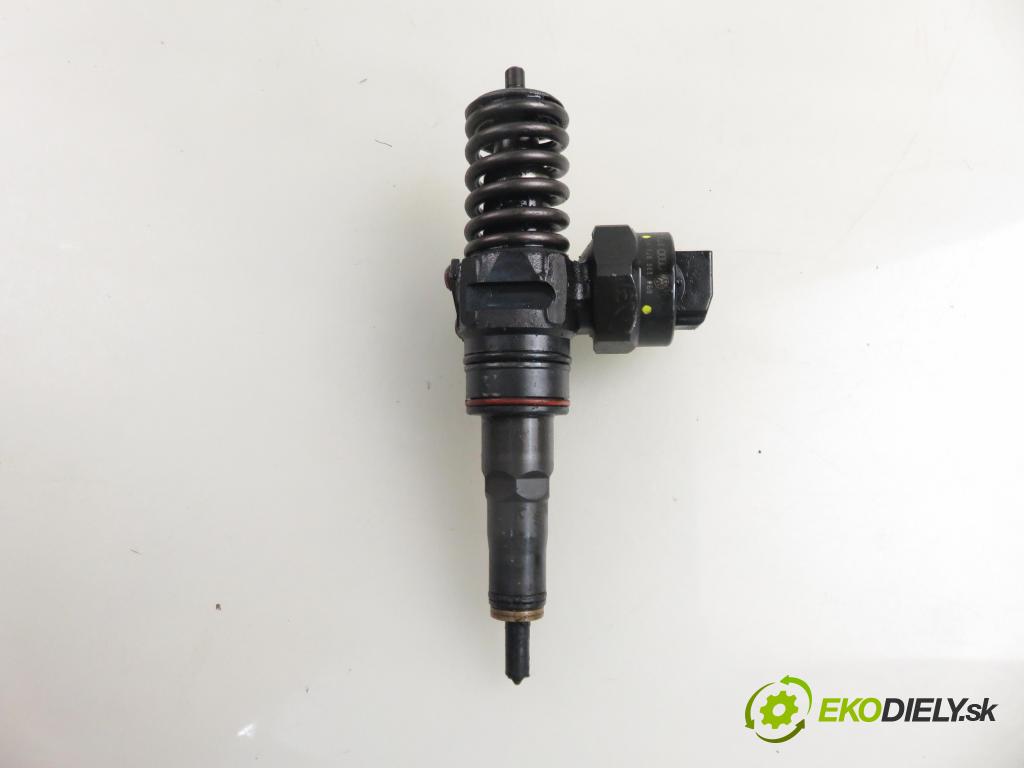 SEAT ALHAMBRA (7V8, 7V9) MINIVAN 2001 85,00 1.9 TDI PD 115 - AUY 1896,00 vstříkovač 038130073AC ; 0414720029 (Vstřikovač paliva)