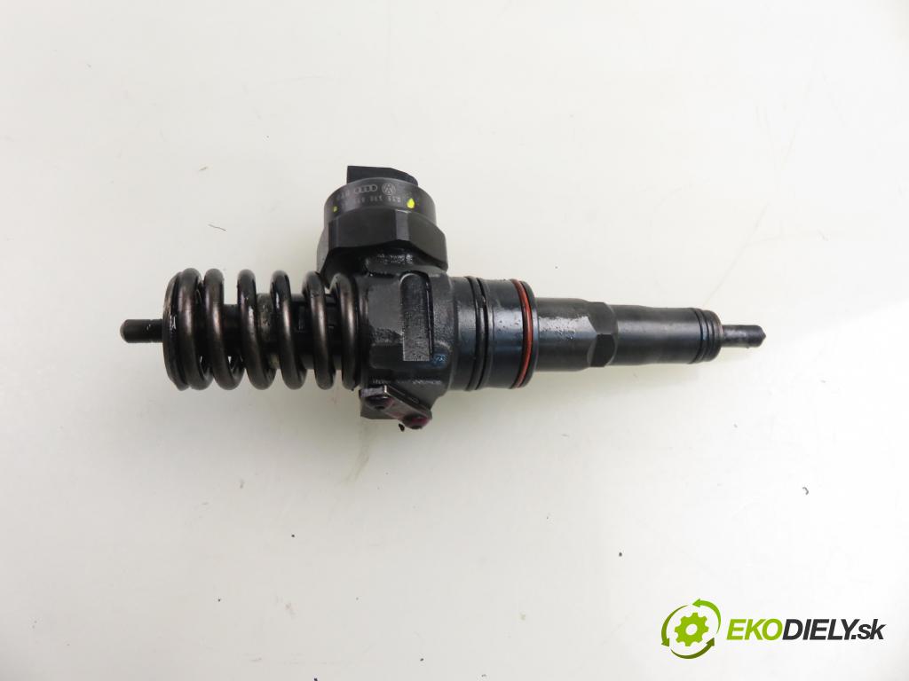 SEAT ALHAMBRA (7V8, 7V9) MINIVAN 2001 85,00 1.9 TDI PD 115 - AUY 1896,00 vstříkovač 038130073AC ; 0414720029 (Vstřikovač paliva)