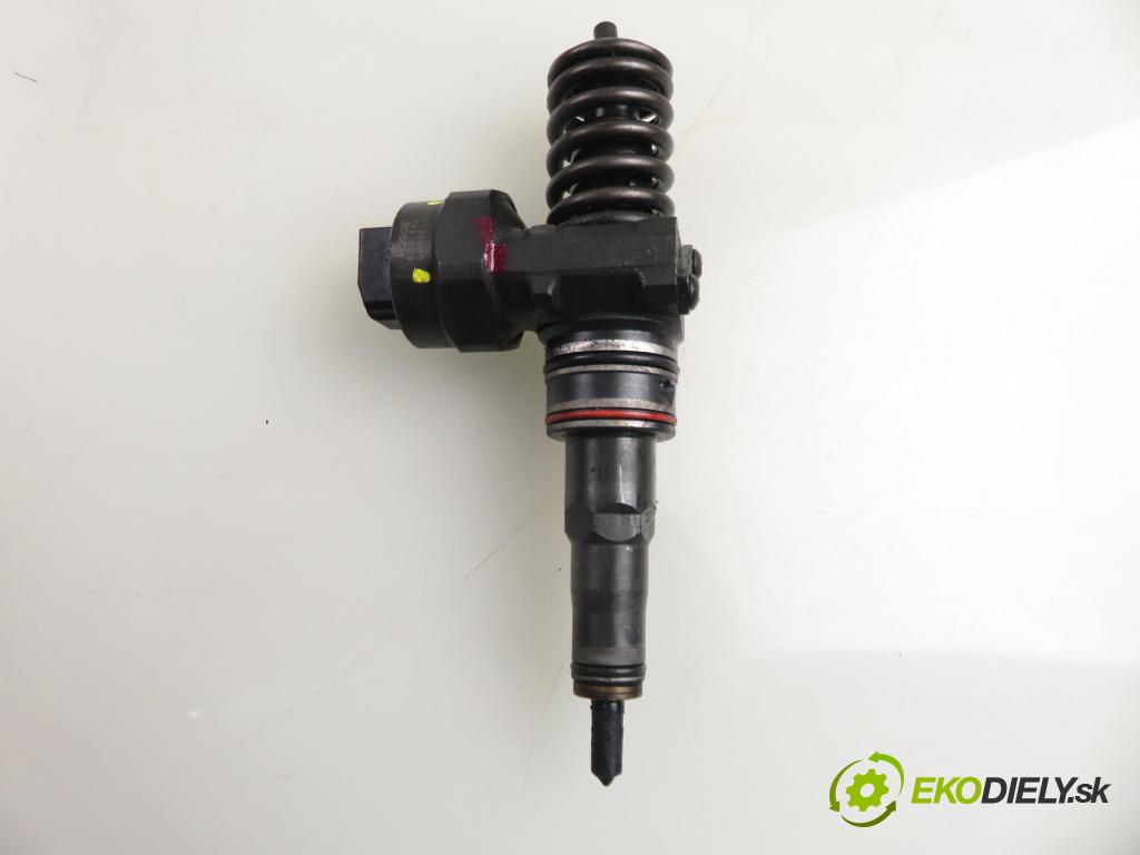 SEAT ALHAMBRA (7V8, 7V9) MINIVAN 2001 85,00 1.9 TDI PD 115 - AUY 1896,00 vstříkovač 038130073AC ; 0414720029 (Vstřikovač paliva)