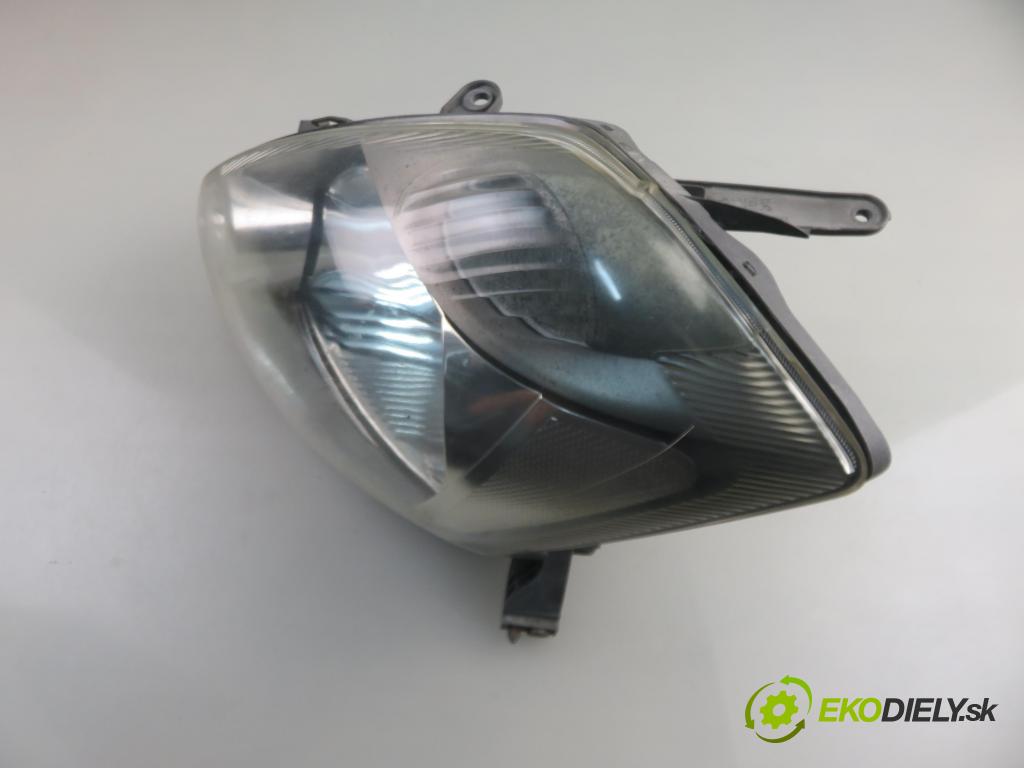 DAIHATSU SIRION (M3_) HB 2006 51,00 1 - 1KR-FE 998,00 Svetlo LP