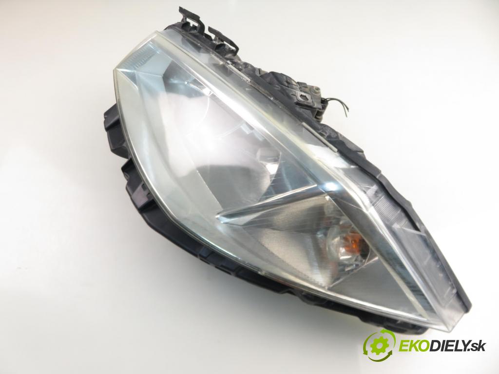 RENAULT MEGANE II (BM0/1_, CM0/1_) HB 2004 83,00 1.6 16V 113 - K4M 760 1598,00 Svetlo LP 8200073220J