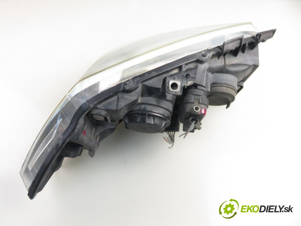 RENAULT MEGANE II (BM0/1_, CM0/1_) HB 2004 83,00 1.6 16V 113 - K4M 760 1598,00 Svetlo LP 8200073220J