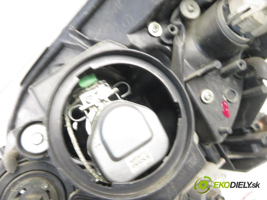 MAZDA 5 (CR19) MINIVAN 2006 105,00 2.0 MZR-CD 143 - RF7J 1998,00 světlo PP