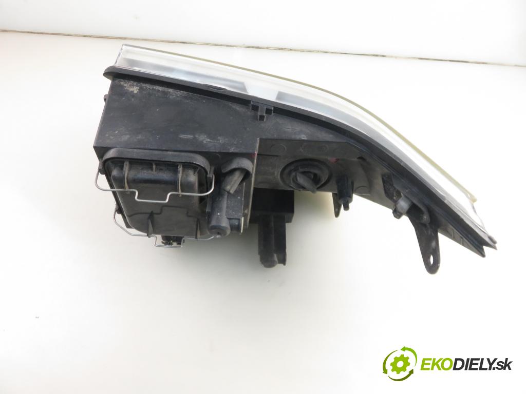 FORD TRANSIT Furgon (FA_ _) FURGON 2006 63,00 2.2 TDCi - P8FA 2198,00 Svetlo LP 6C1113W030DC