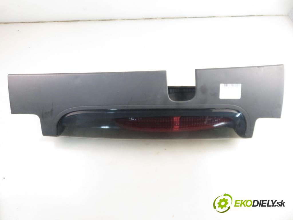 OPEL VIVARO A Autobus (X83) BUS 2003 60,00 1.9 DCI 80 - F9Q 762 1870,00 světlo pravé zadní