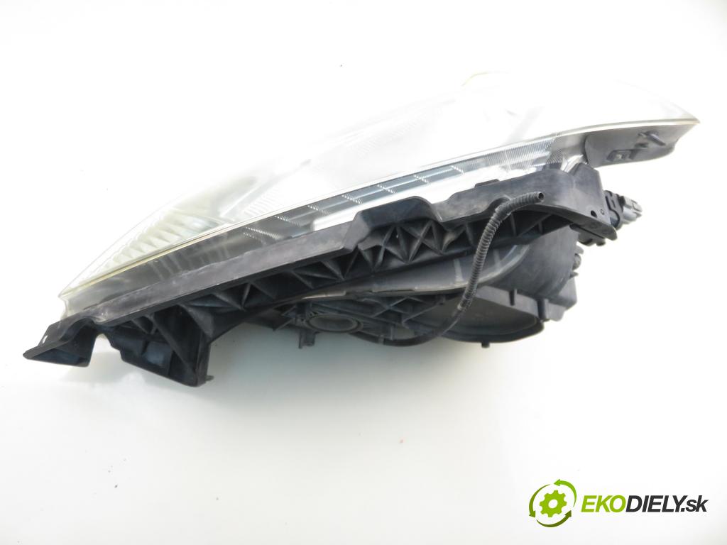 HONDA FR-V (BE) MINIVAN 2006 103,00 2.2 i CTDi 140 - N22A1 2204,00 světlo LP