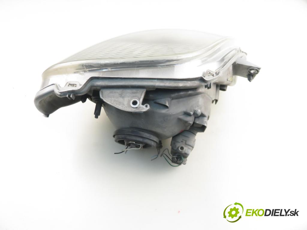 OPEL VIVARO A Autobus (X83) BUS 2003 60,00 1.9 DCI 80 - F9Q 762 1870,00 Svetlo LP 91165719 ; 7700311371