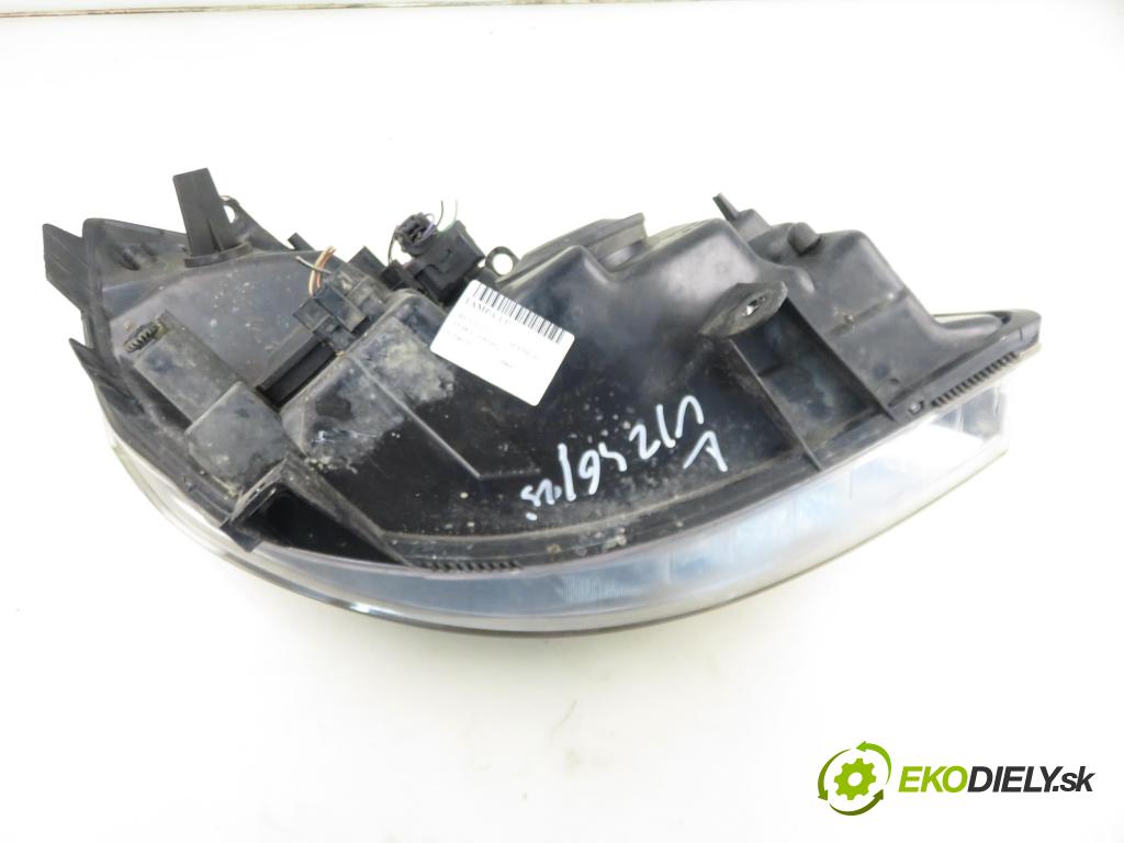 RENAULT SCENIC II (JM0/1_) HB 2004 88,00 1.9 DCI - F9Q 812 1870,00 Svetlo LP