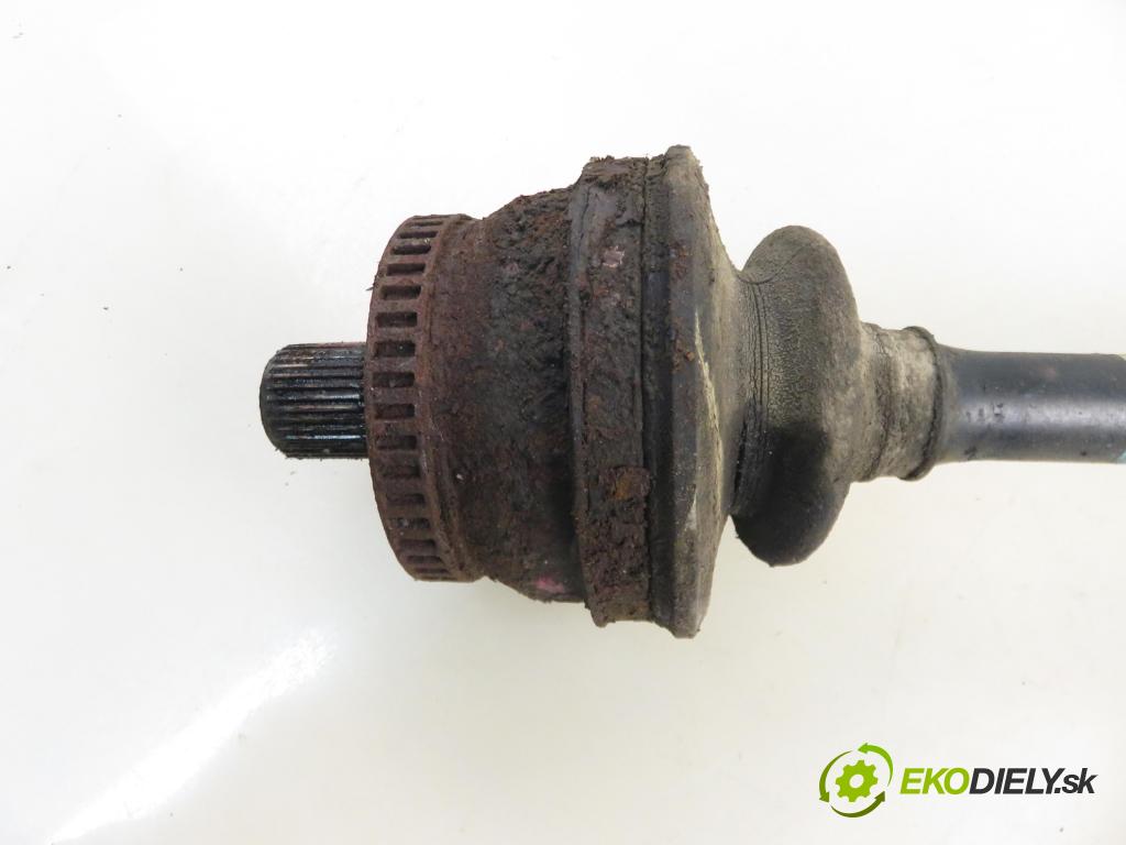 VW PASSAT B5.5 Variant (3B6) KOMBI 2002 110,00 2.5 TDI 4motion - AKN 2496,00 poloos LT