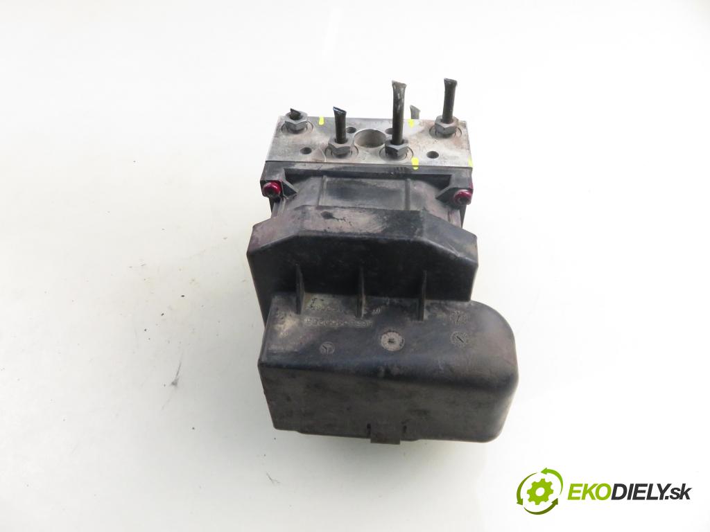 MERCEDES-BENZ VITO Skrzynia (638) FURGON 2002 75,00 110 CDI 2.2 (638.094) - OM 611LA (75 KW CDI) 2151,00 Pumpa ABS 0265900033 ; 0004464889 ; 0265224065 (Pumpa ABS)