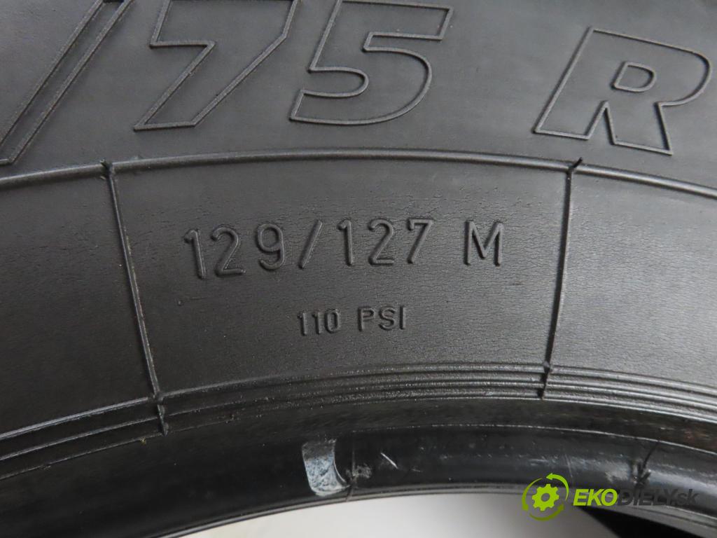 2011 PNEUMATIKY: / PNEUMATIKY: