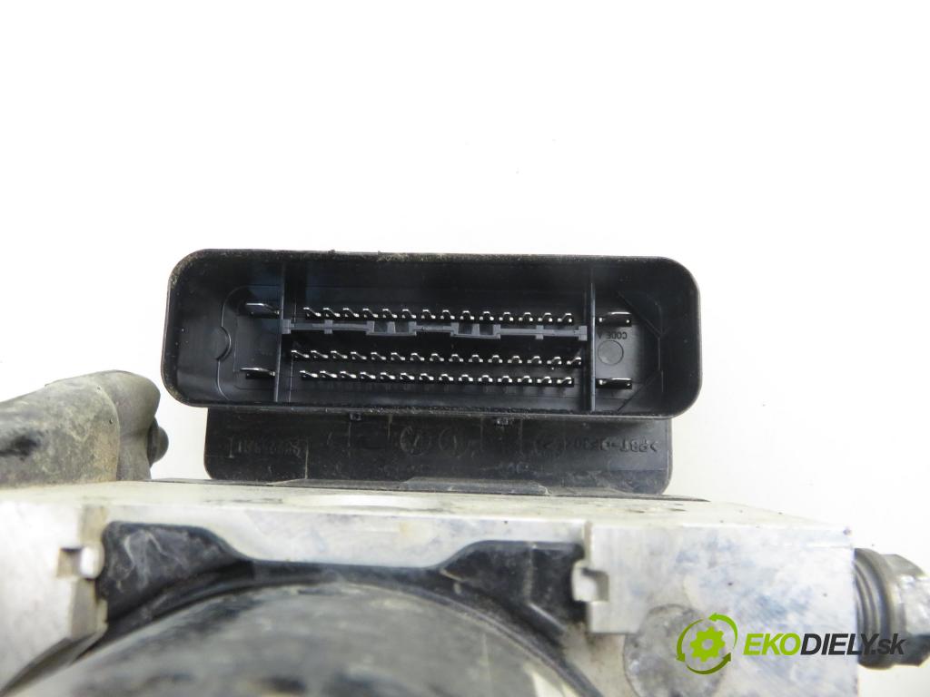 VW JETTA IV (162, 163, AV3, AV2) SEDAN 2014 81,00 2.0 TDI CR 110 - CUUA 1968,00 Pumpa ABS 1K0907379BS ; 1K0614517EG ; 10096103833 (Pumpa ABS)