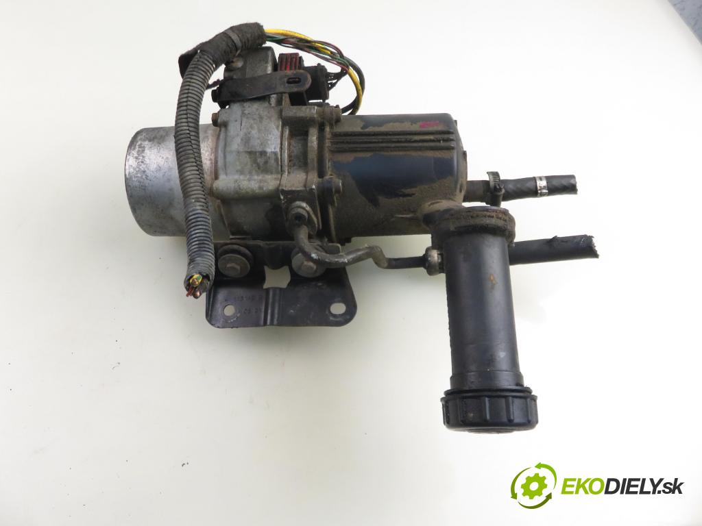 PEUGEOT 307 (3A/C) HB 2001 79,00 2.0 HDi 110 - RHS 1997,00 Pumpa servočerpadlo 9654102480