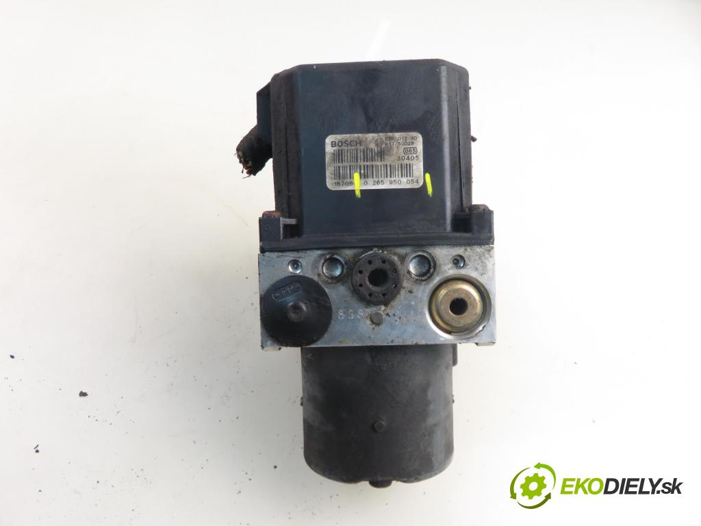 VW PASSAT B5.5 Variant (3B6) KOMBI 2002 110,00 2.5 TDI 4motion - AKN 2496,00 Pumpa ABS 0265950054 ; 4B00614517H ; 0265225121 (Pumpa ABS)