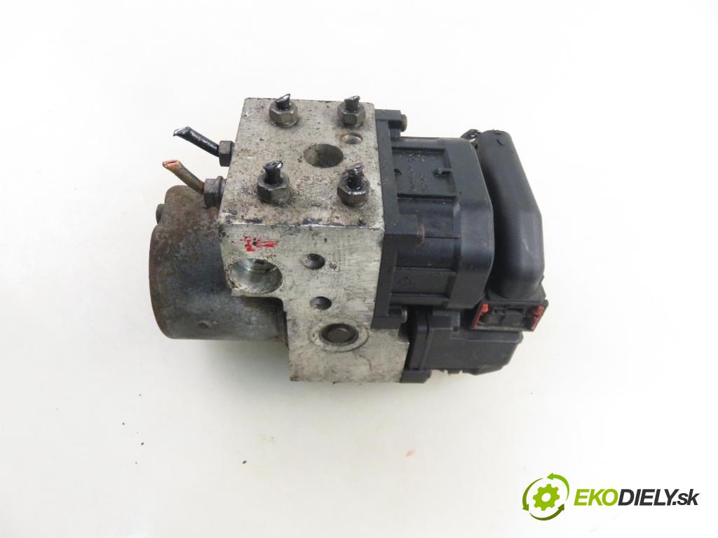 PEUGEOT 307 (3A/C) HB 2002 81,00 1.6 - NFU (TU5JP4) 1587,00 Pumpa ABS 0273004562 (Pumpa ABS)