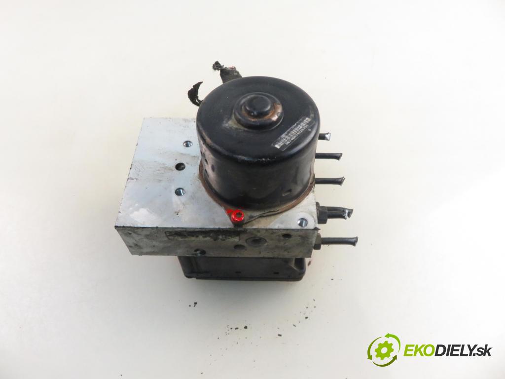 VW GOLF IV Variant (1J5) KOMBI 2000 85,00 1.9 TDI PD 115 - AJM 1896,00 Pumpa ABS 1J0907379R ; 1J0614417A (Pumpa ABS)