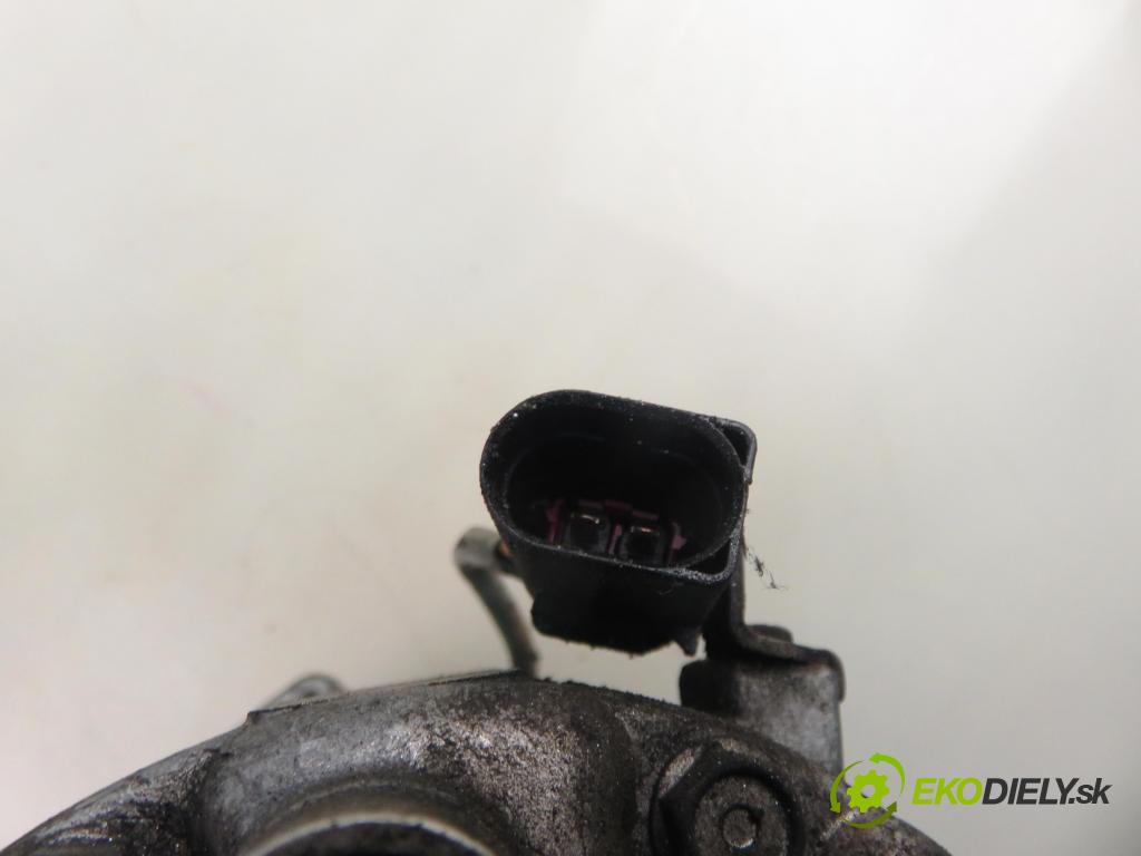 VW GOLF IV Variant (1J5) KOMBI 2000 85,00 1.9 TDI PD 115 - AJM 1896,00 KOMPRESOR: klimatizácie 1J0820803F (Kompresor klimatizácie)