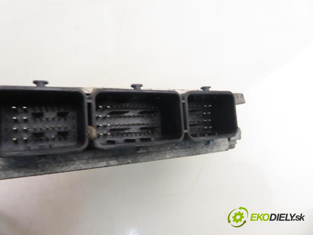 PEUGEOT 206 liftback (2A/C) HB 2004 65,00 1.4 16V - KFU (ET3J4) 1360,00 Riadiaca jednotka Motor 9656304580