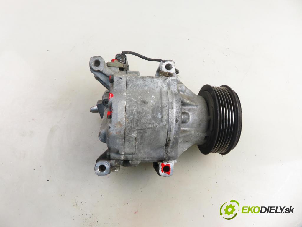 TOYOTA COROLLA (_E12_) HB 2004 71,00 1.4 VVT-i 97 (ZZE120) - 4ZZ-FE 1398,00 KOMPRESOR: klimatizácie 4472206362 (Kompresor klimatizácie)