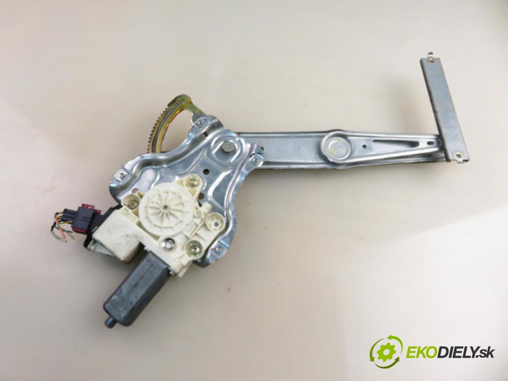 TOYOTA COROLLA (_E12_) HB 2004 71,00 1.4 VVT-i 97 (ZZE120) - 4ZZ-FE 1398,00 mechanismus oken 3D 992045100 ; 0130822031