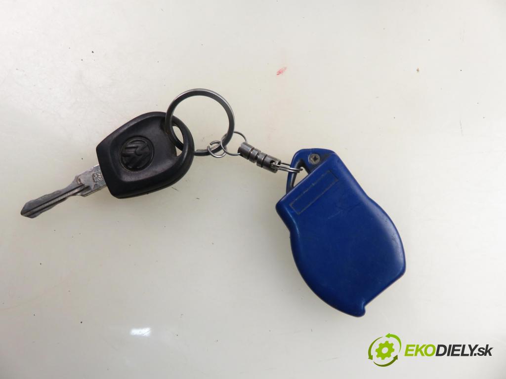 VW POLO CLASSIC (6V2) SEDAN 1996 44,00 1.4 60 - AEX 1390,00 spínačka 357905851 (Spínací skříňka)