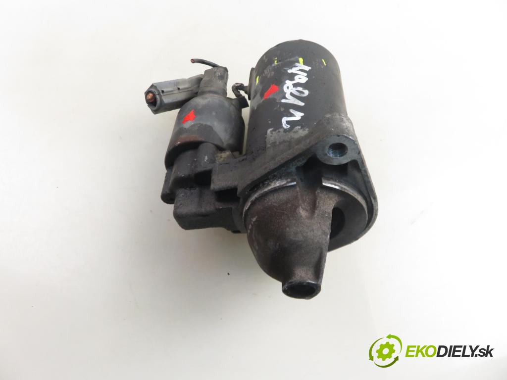 TOYOTA COROLLA (_E12_) HB 2004 71,00 1.4 VVT-i 97 (ZZE120) - 4ZZ-FE 1398,00 Štartér 0001107088 ; 281000D030 (Štartér)