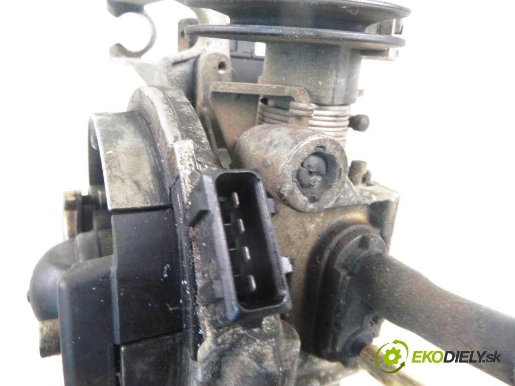 VW VENTO (1H2) SEDAN 1996 55,00 1.6 - ABU 1598,00 Vstrek 0132008601