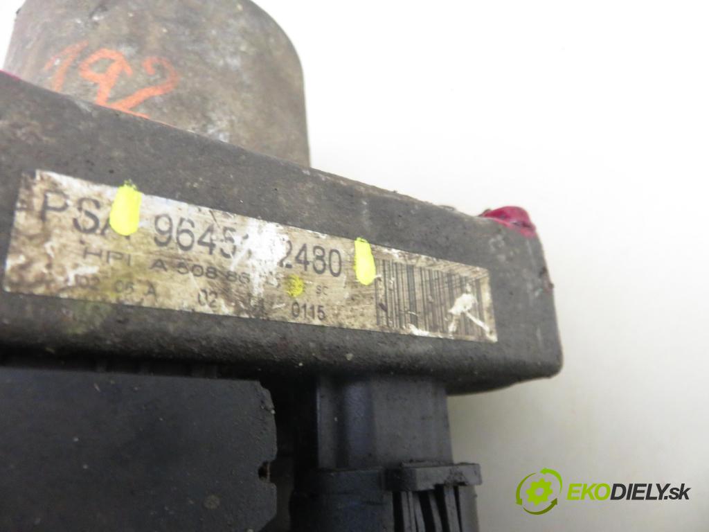 PEUGEOT 307 (3A/C) HB 2002 81,00 1.6 - NFU (TU5JP4) 1587,00 Pumpa servočerpadlo 9645102480