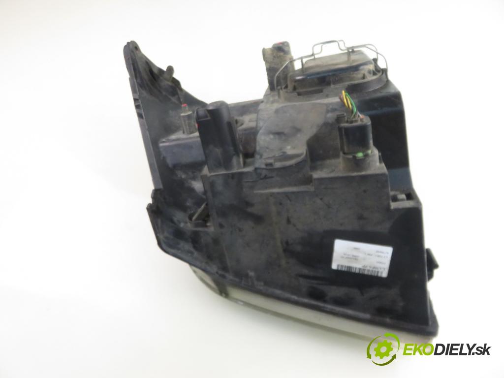 FORD TRANSIT Furgon (FA_ _) FURGON 2008 63,00 2.2 TDCi - P8FA 2198,00 Svetlo PP 10090748