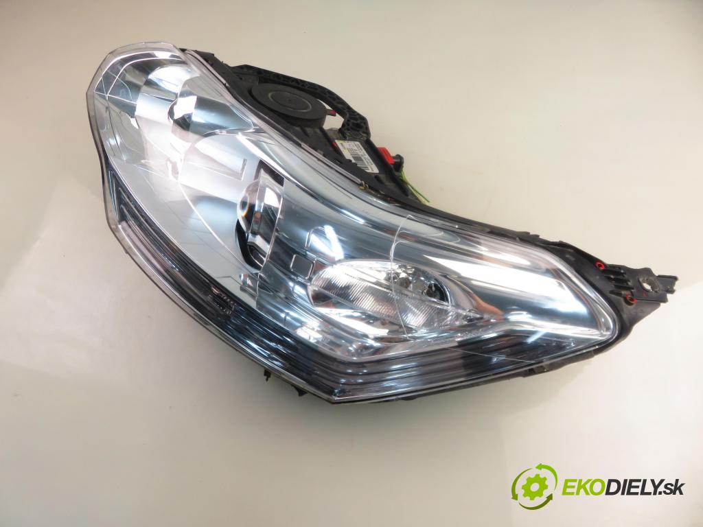 CITROEN C5 III Break (RW_) KOMBI 2009 100,00 2.0 HDi - RHR (DW10BTED4) 1997,00 Svetlo LP 89902752