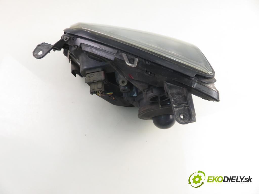 OPEL VECTRA C GTS (Z02) LIFTBACK 2003 92,00 2.2 DTI 16V 125 - Y 22 DTR 2172,00 Svetlo PP