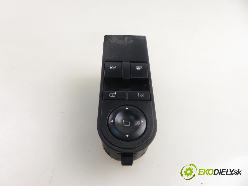 OPEL ASTRA H (A04) HB 2006 77,00 1.6 - Z 16 XEP 1598,00 Panel ovládaní oken 13228706