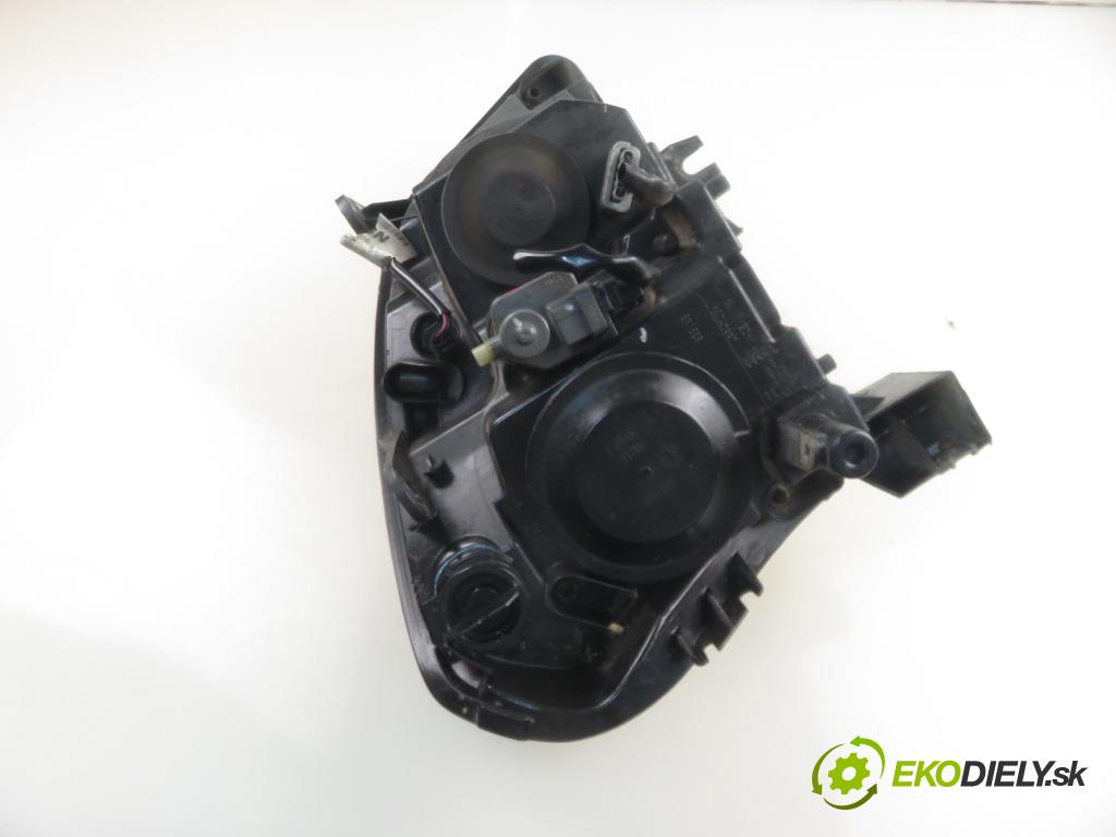 NISSAN QASHQAI / QASHQAI +2 I (J10, JJ10) SUV 2009 110,00 2.0 dCi AWD 150 - M1D M9R 1994,00 Svetlo LP 26060JD90B