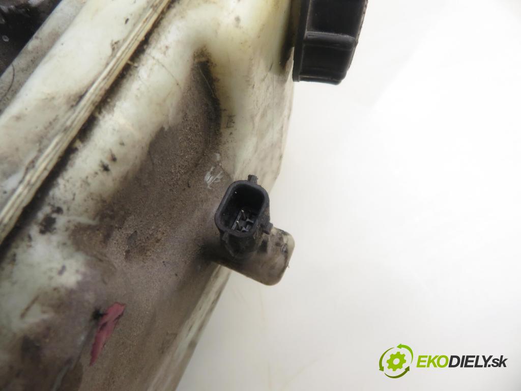 RENAULT MASTER III Platforma / podwozie (EV, HV, UV) KABINA/PLATFORMA 2012 107,00 2.3 dCi 145 FWD (EV0E, EV0F, HV0E, HV0F, UV0E, UV0 2298,00 posilovač 472100453R ; 03786952014 (Servočerpadlá, pumpy řízení)